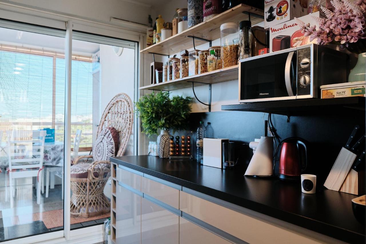 Appartement Appart'Eden : vue panoramique sur Saint-Denis à Sainte-Clotilde Extérieur photo