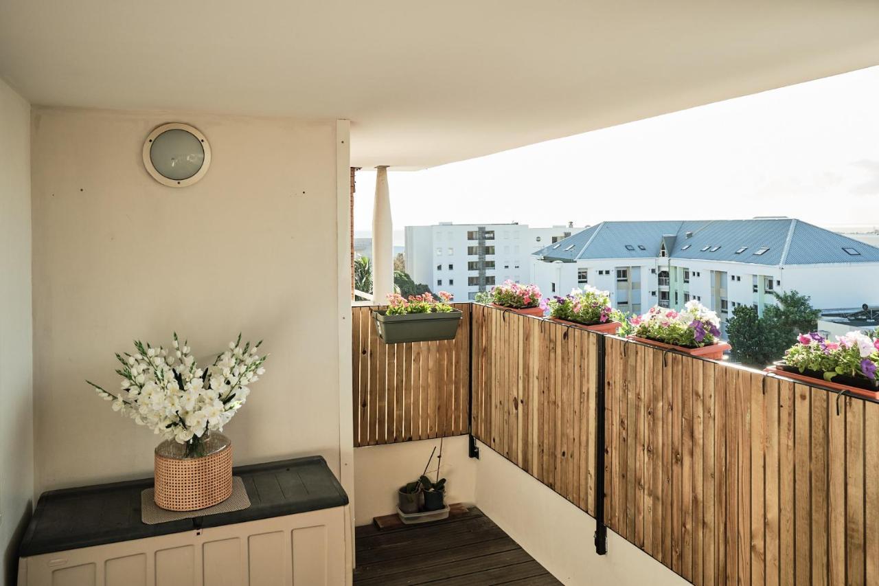 Appartement Appart'Eden : vue panoramique sur Saint-Denis à Sainte-Clotilde Extérieur photo